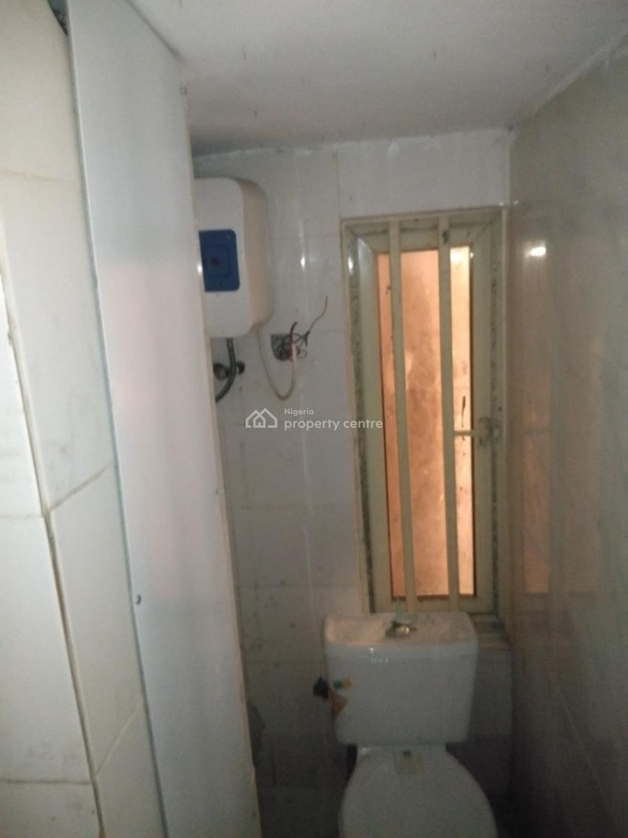 Serviced 2 Bedrooms Apartment with Pool, Gym and Elevator, Ikate Elegushi, Lekki, Lagos, Flat / Apartment for Rent