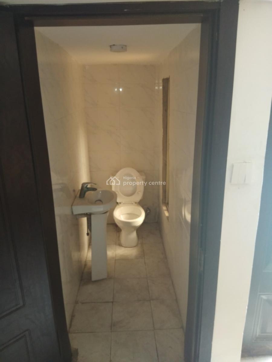 Serviced 2 Bedrooms Apartment with Pool, Gym and Elevator, Ikate Elegushi, Lekki, Lagos, Flat / Apartment for Rent