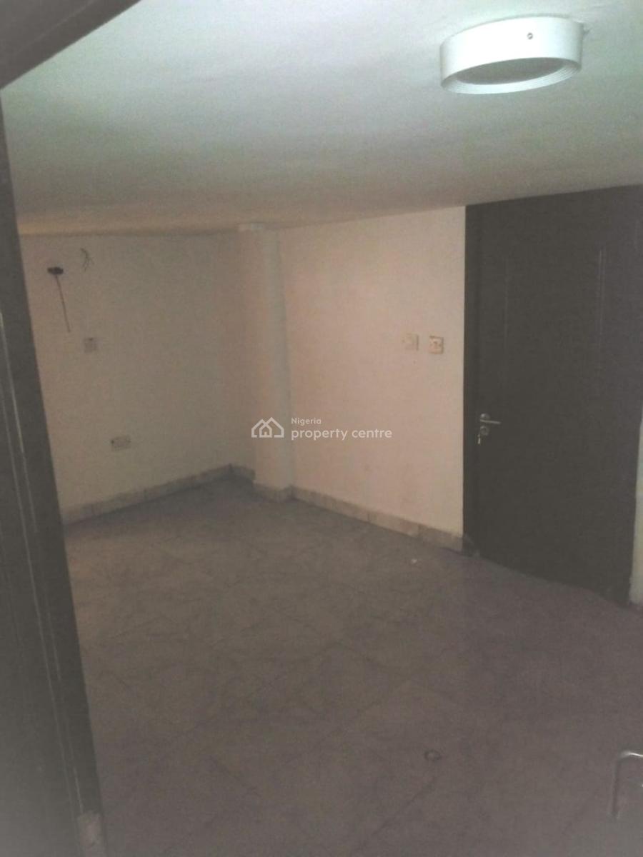 Serviced 2 Bedrooms Apartment with Pool, Gym and Elevator, Ikate Elegushi, Lekki, Lagos, Flat / Apartment for Rent