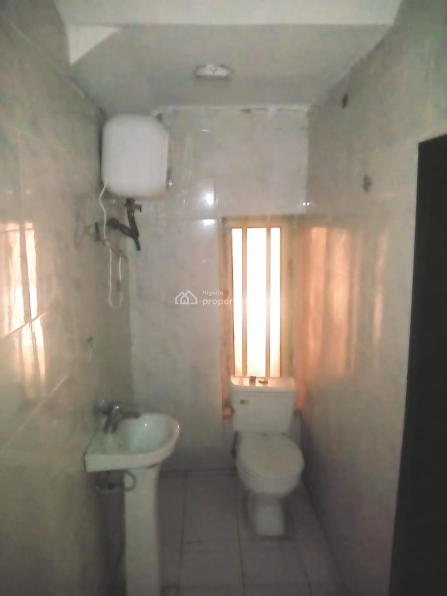 Serviced 2 Bedrooms Apartment with Pool, Gym and Elevator, Ikate Elegushi, Lekki, Lagos, Flat / Apartment for Rent