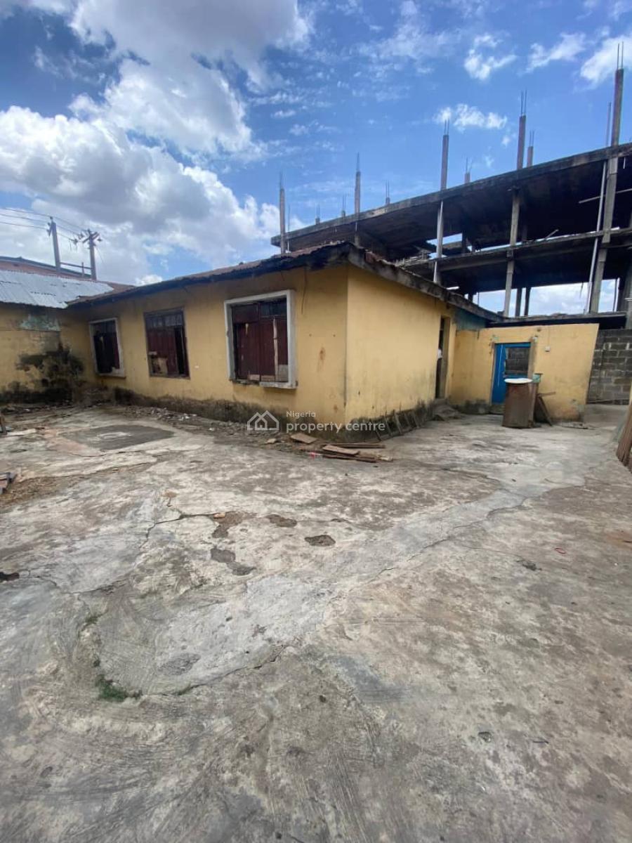 a Demolishable Bungalow on a Half Plot of Land, Opposite Alausa Shopping Mall Off Obafemi Awolowo Way Alausa Ikeja, Alausa, Ikeja, Lagos, Detached Bungalow for Sale