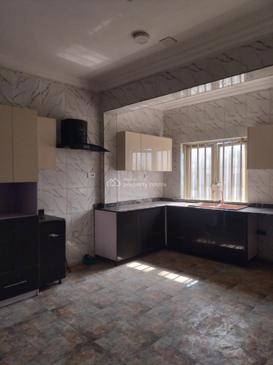 Serviced 3-bedroom Apartment with Elevator, Pool & Gym in Ikate, Ikate Elegushi, Lekki, Lagos, Flat / Apartment for Rent