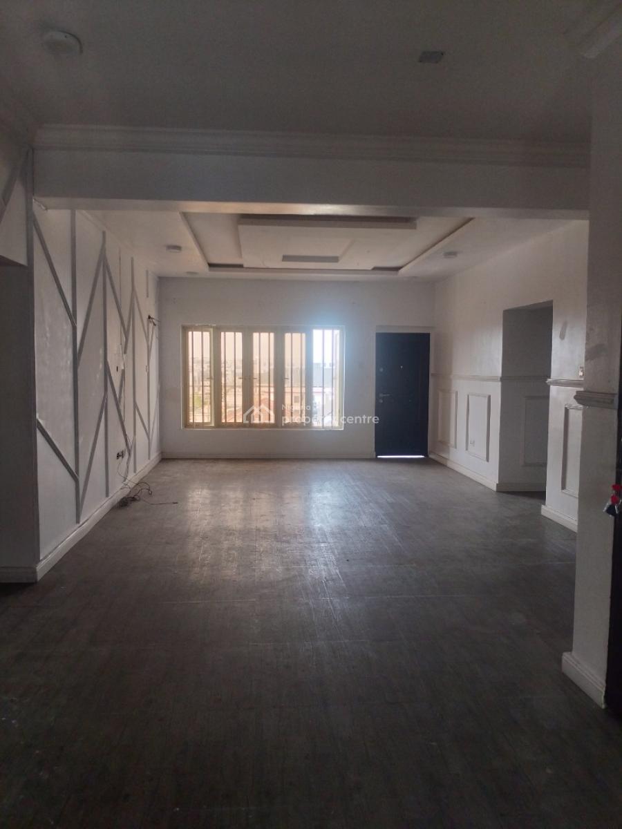Serviced 3-bedroom Apartment with Elevator, Pool & Gym in Ikate, Ikate Elegushi, Lekki, Lagos, Flat / Apartment for Rent