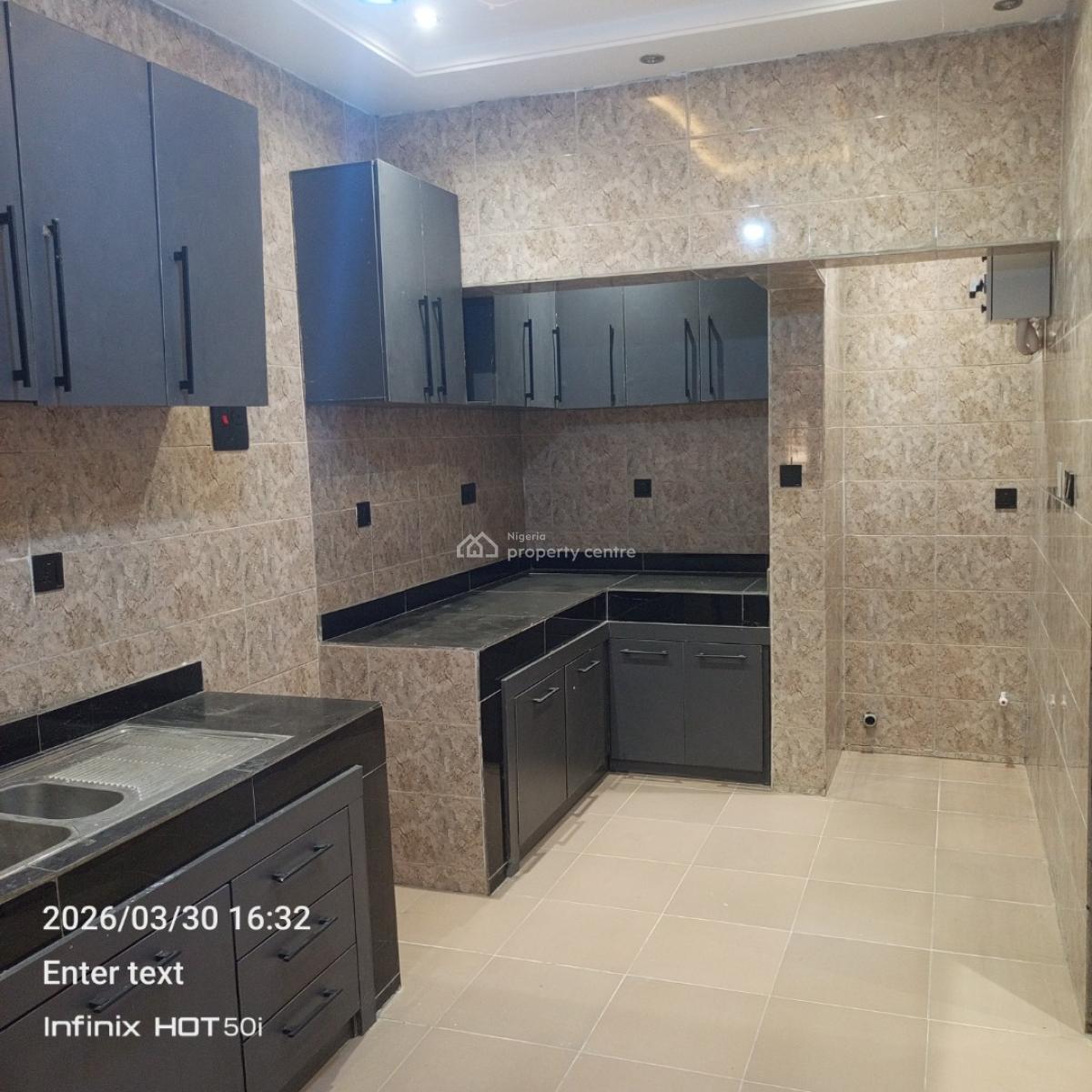 Three Bedroom Apartment, Thomas, Ado, Ajah, Lagos, Flat / Apartment for Rent