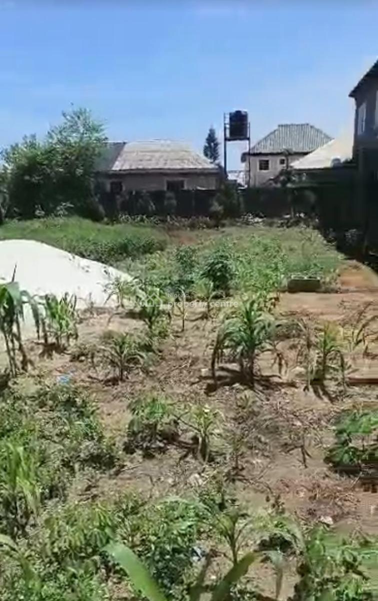 Distress Full Plot of Land Fenced and Gated, Bogije, Ibeju Lekki, Lagos, Mixed-use Land for Sale