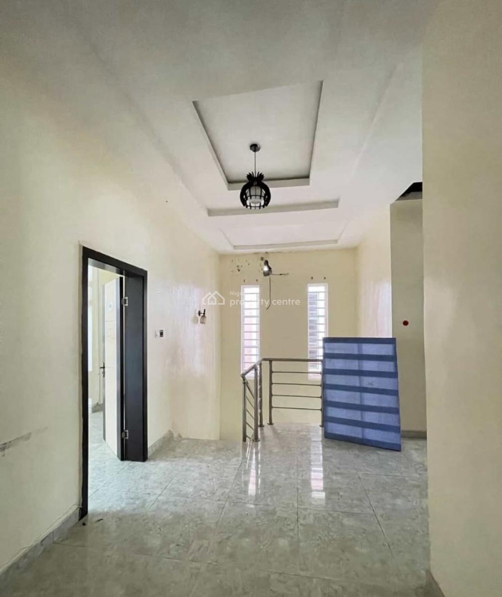 4bedroom Terrace Duplex in a Secure Estate, Chevron, Lekki, Lagos, Terraced Duplex for Rent