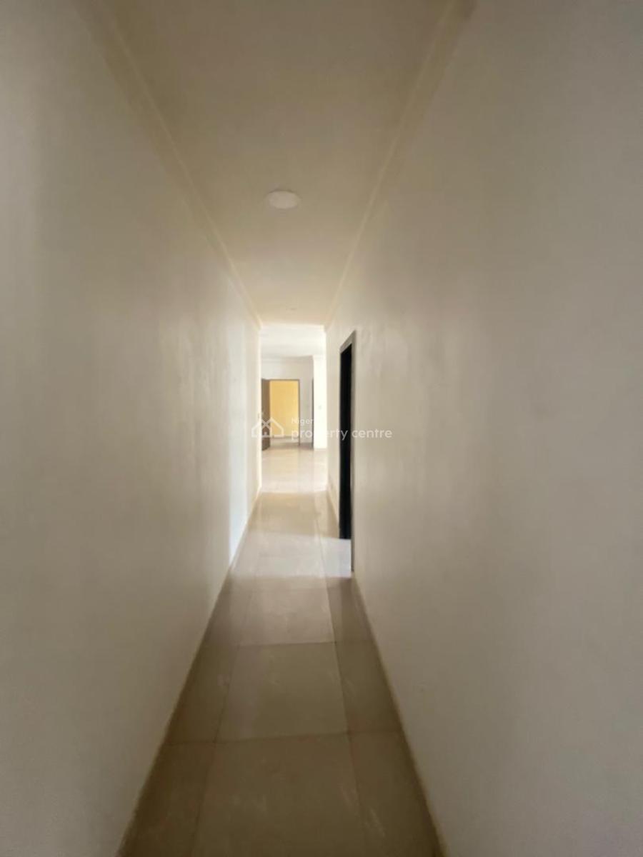 Spacious 3 Bedroom Apartment, Orchid Road, Lekki, Lagos, Flat / Apartment for Rent