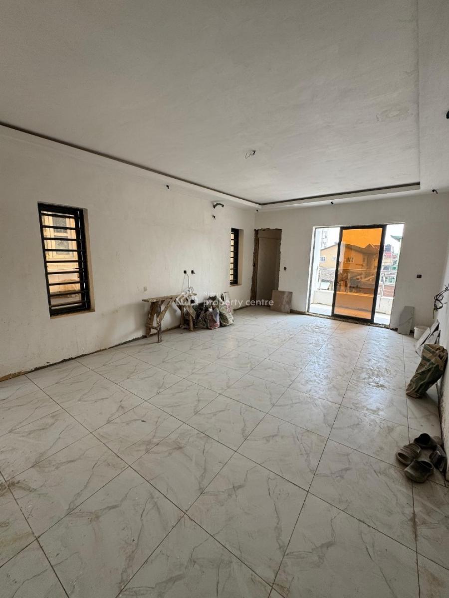 Brand New 3 Bedroom Apartment at Alagomeji, Alagomeji, Yaba, Lagos, Flat / Apartment for Sale