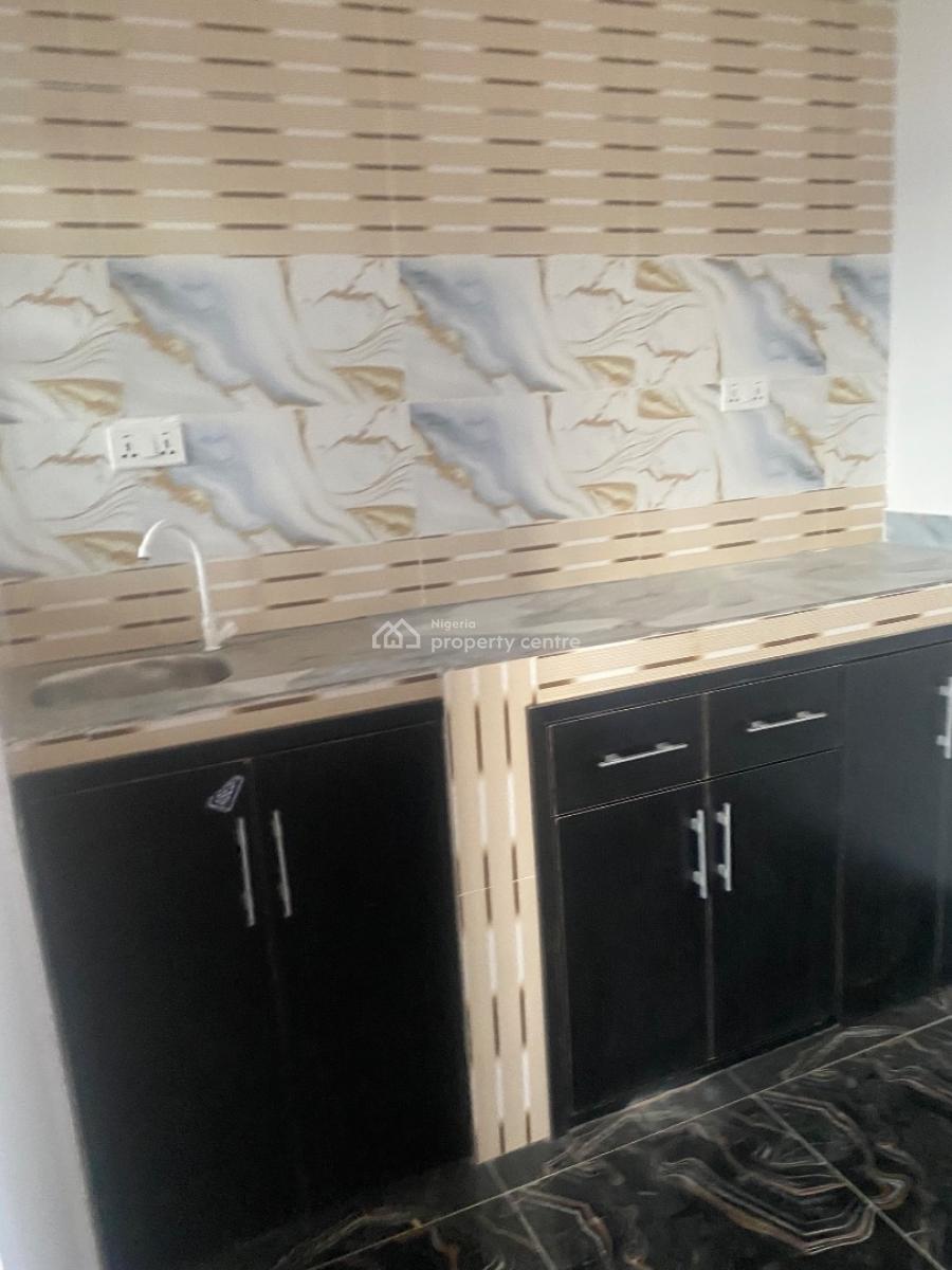 Newly Built Miniflat, Oworonshoki, Shomolu, Lagos, Mini Flat (room and Parlour) for Rent