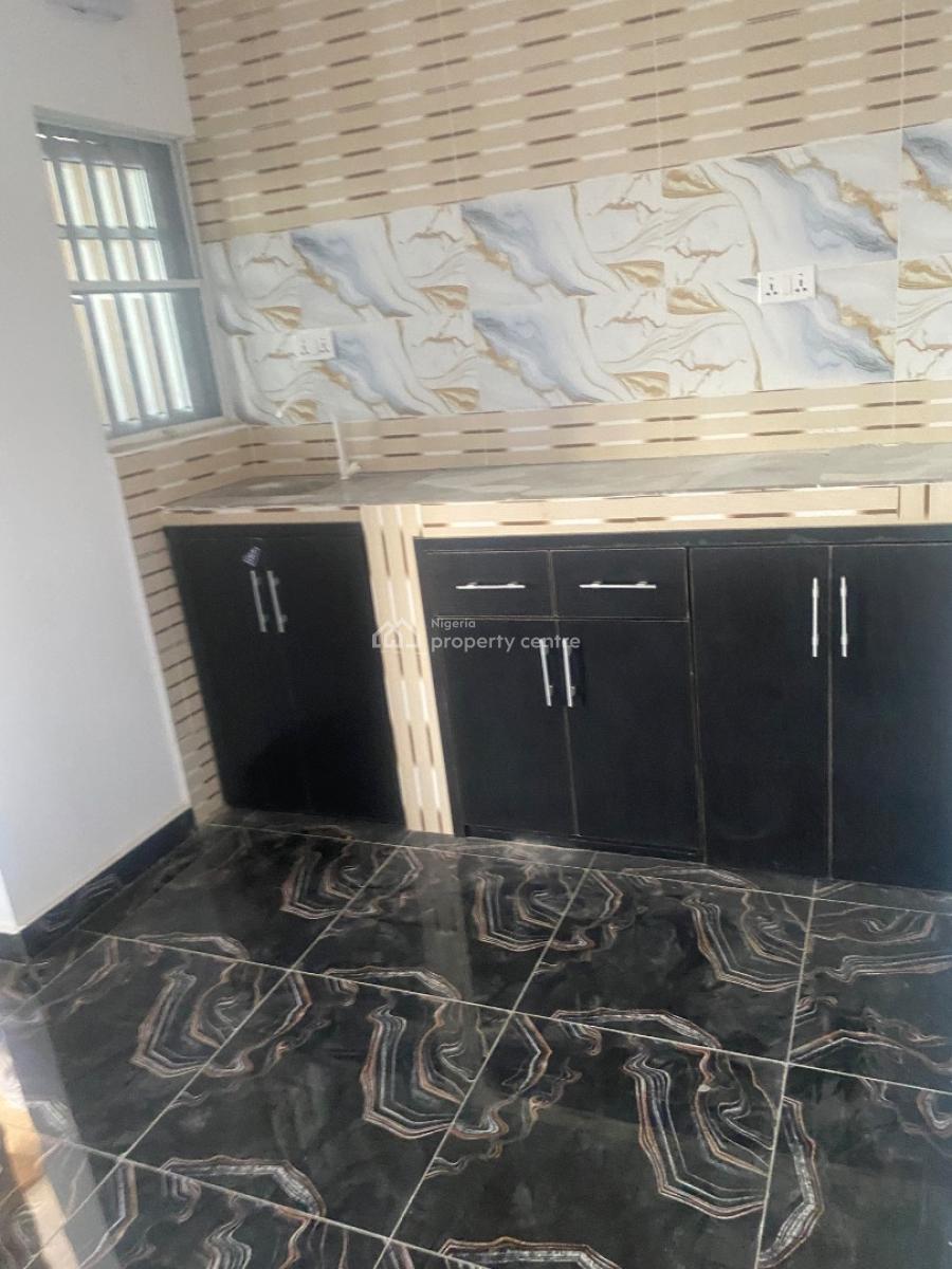 Newly Built Miniflat, Oworonshoki, Shomolu, Lagos, Mini Flat (room and Parlour) for Rent