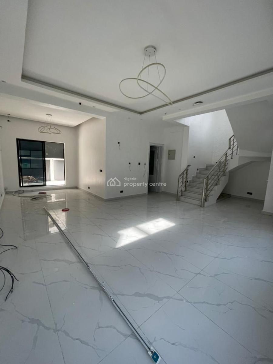 4 Bedroom Semi Detached Duplex with a Bq, Lekki Phase 1, Lekki, Lagos, Semi-detached Duplex for Rent