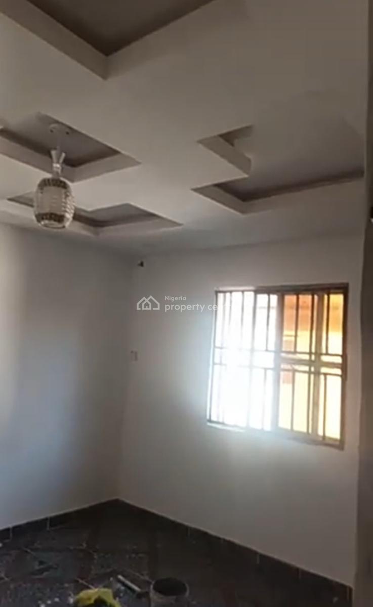 Upstairs Mini Flat at Olokonla { Video}, Jubril Estate, Olokonla, Ajah, Lagos, Mini Flat (room and Parlour) for Rent