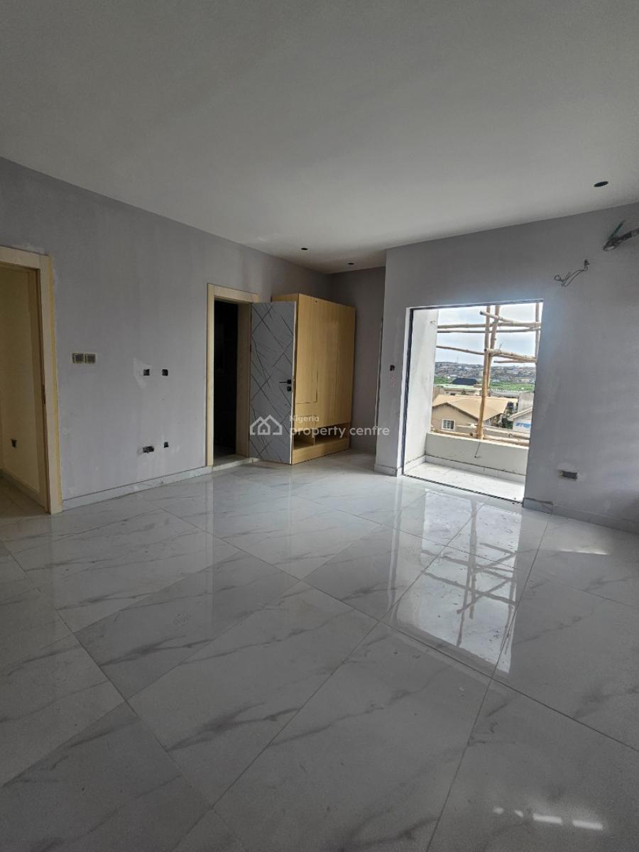 3 Bedroom Apartment with Bq Tastefully Decorated Newly Built, Taat Estate Maryland, Maryland, Lagos, Flat / Apartment for Sale