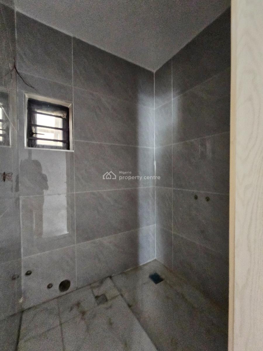 3 Bedroom Apartment with Bq Tastefully Decorated Newly Built, Taat Estate Maryland, Maryland, Lagos, Flat / Apartment for Sale