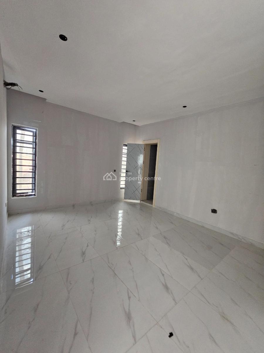 3 Bedroom Apartment with Bq Tastefully Decorated Newly Built, Taat Estate Maryland, Maryland, Lagos, Flat / Apartment for Sale