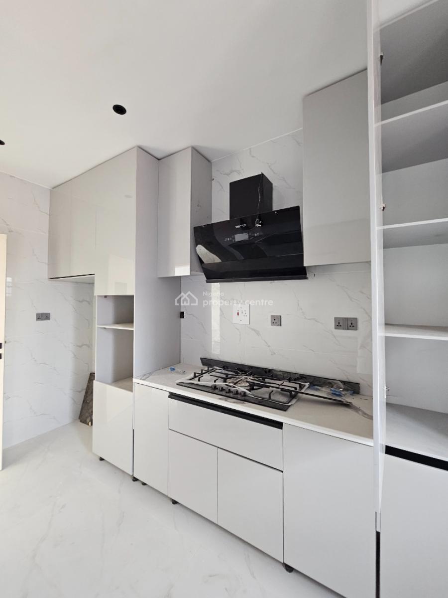 3 Bedroom Apartment with Bq Tastefully Decorated Newly Built, Taat Estate Maryland, Maryland, Lagos, Flat / Apartment for Sale