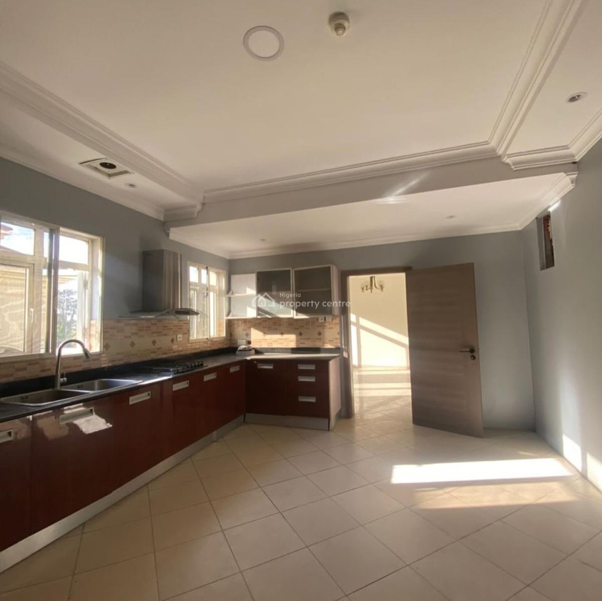 Luxury Serviced 4 Bedroom Apartment with Gym and Swimming Pool and Bq, Old Ikoyi, Ikoyi, Lagos, Flat / Apartment for Rent