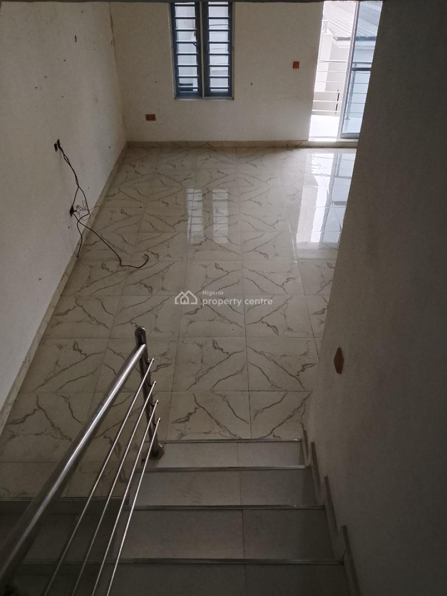 Luxury 2 Bedroom Duplex in an Estate, Shell Cooperative, Eliozu, Port Harcourt, Rivers, Flat / Apartment for Rent