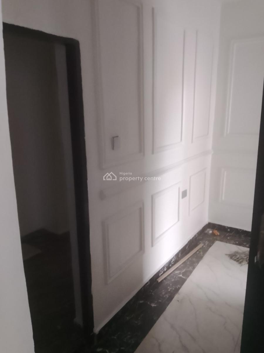 Two Bedroom Apartment, Shell Cooperative, Eliozu, Port Harcourt, Rivers, Flat / Apartment for Rent