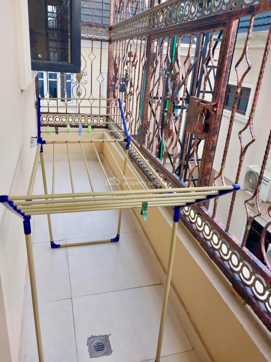 Newly Built One Bedroom Apartment. 5 Min to Int Airport, Ajao Estate, Isolo, Lagos, Mini Flat (room and Parlour) Short Let