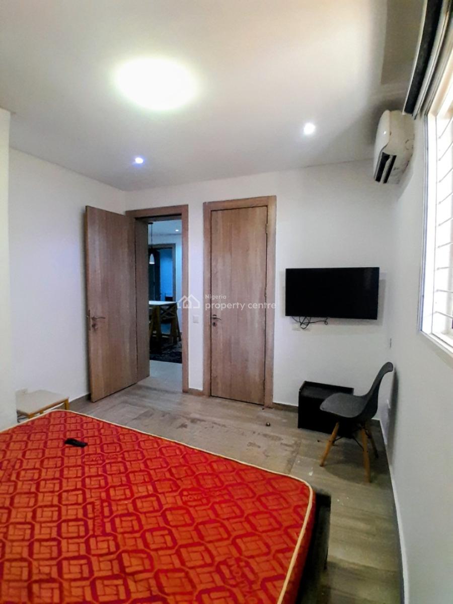 Fully Furnished 3 Bedrooms, Pinnacle Filling Station,  Lekki Right, Lekki Phase 1, Lekki, Lagos, Flat / Apartment for Rent