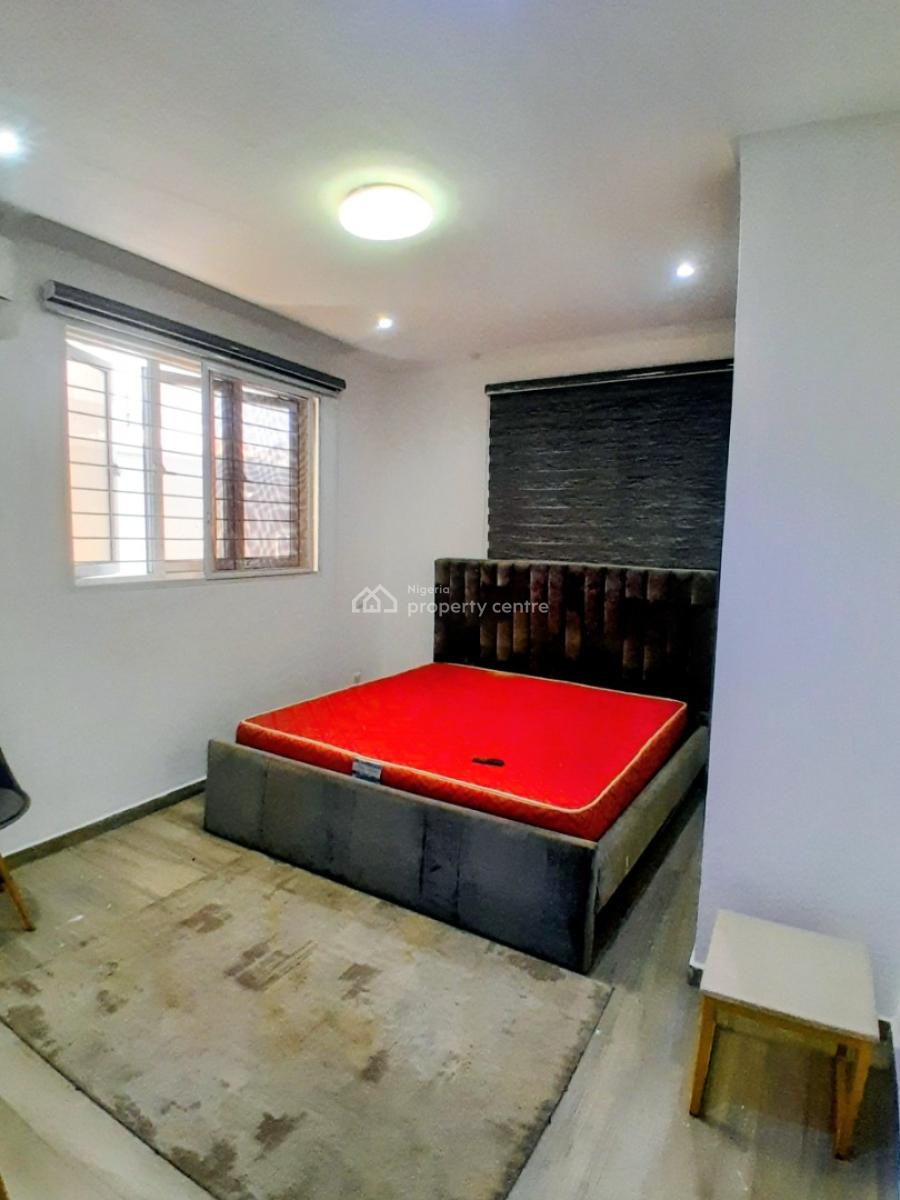 Fully Furnished 3 Bedrooms, Pinnacle Filling Station,  Lekki Right, Lekki Phase 1, Lekki, Lagos, Flat / Apartment for Rent