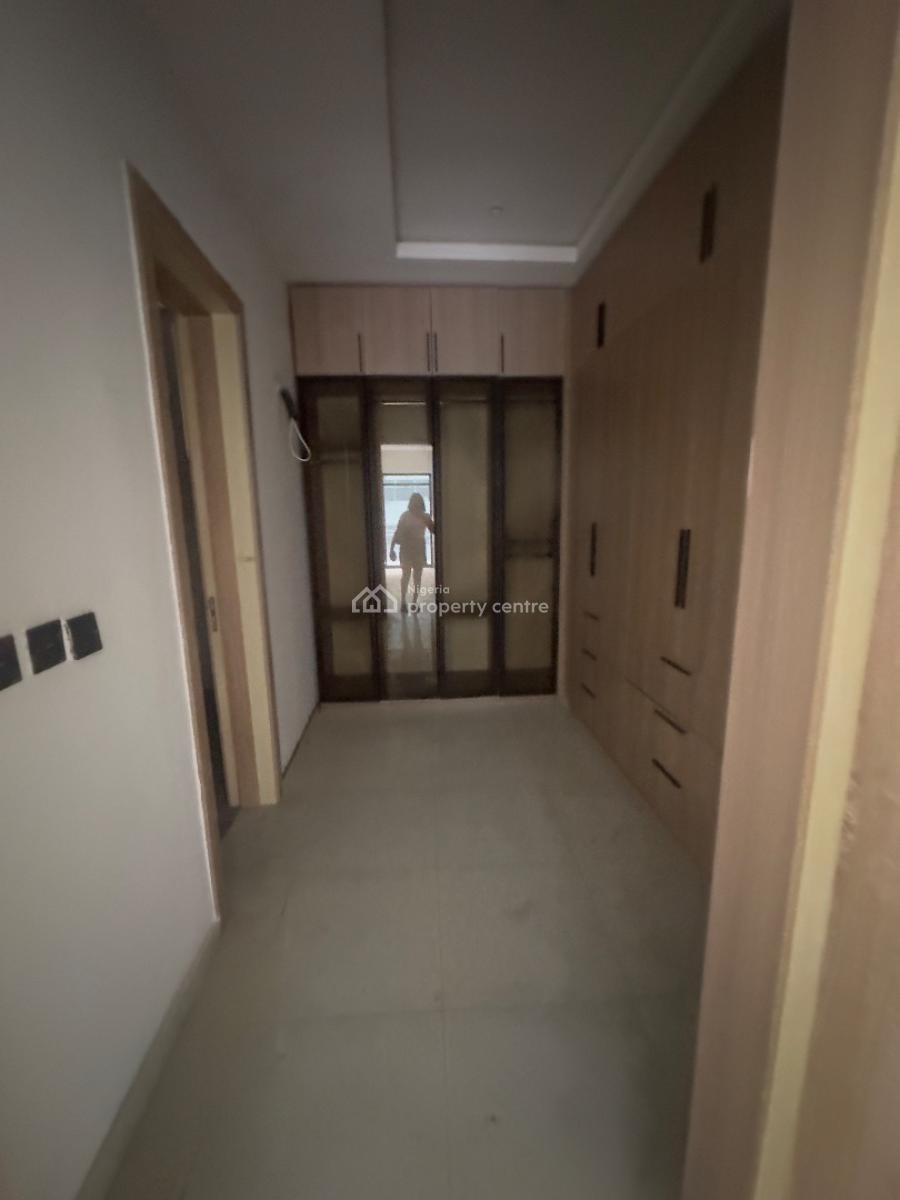 Luxury Brand New 4 Bedroom Maisonette with Bq, Lekki Phase 1, Lekki, Lagos, Flat / Apartment for Rent