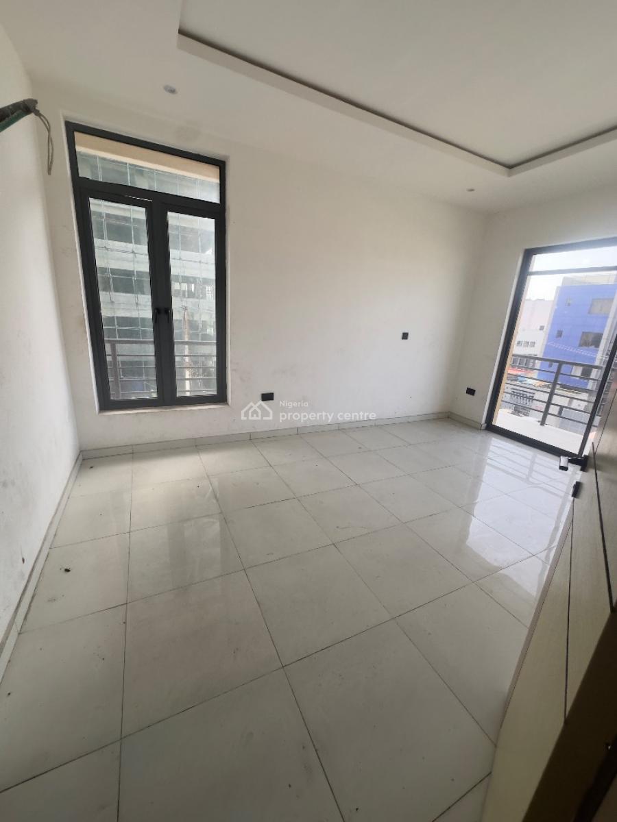 Luxury Brand New 4 Bedroom Maisonette with Bq, Lekki Phase 1, Lekki, Lagos, Flat / Apartment for Rent