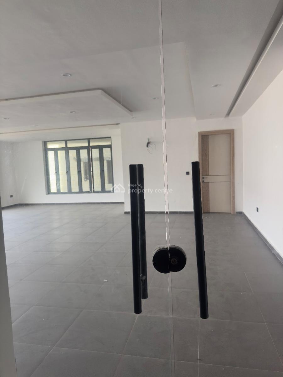 Luxury Brand New 4 Bedroom Maisonette with Bq, Lekki Phase 1, Lekki, Lagos, Flat / Apartment for Rent