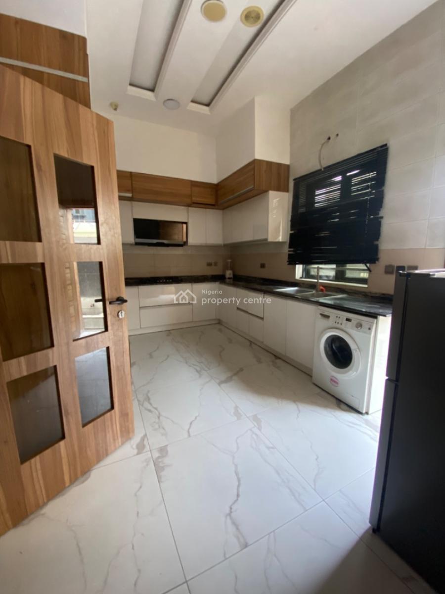 Nicely Built 4 Bedroom Semidetached with Spacious Compound, Ikate, Ikate, Lekki, Lagos, Semi-detached Duplex for Rent