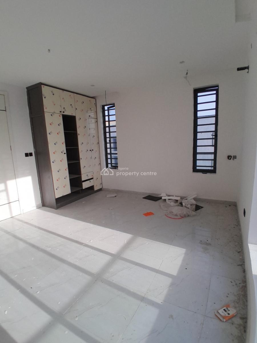 Luxury 2 Bedroom Apartment with Swimming Pool, Off Freedom Ways, Lekki, Lagos, Block of Flats for Sale