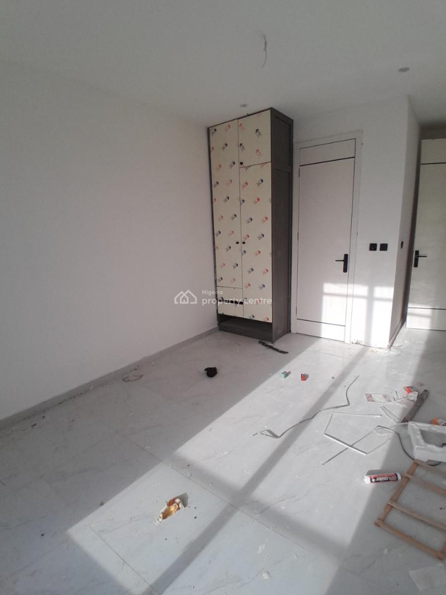 Luxury 2 Bedroom Apartment with Swimming Pool, Off Freedom Ways, Lekki, Lagos, Block of Flats for Sale