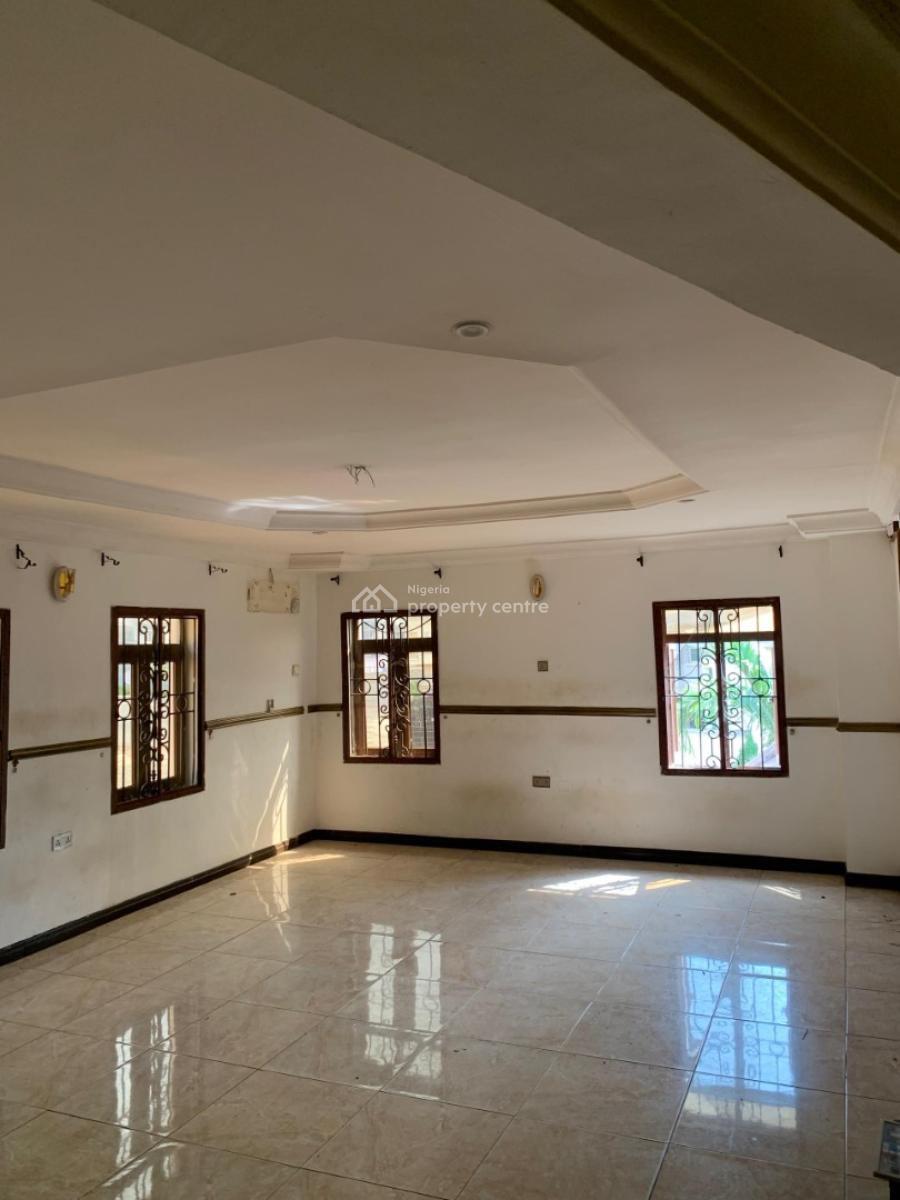 Four Bedroom Flat, Upstairs., Gra Phase 2, Magodo, Lagos, Flat / Apartment for Rent