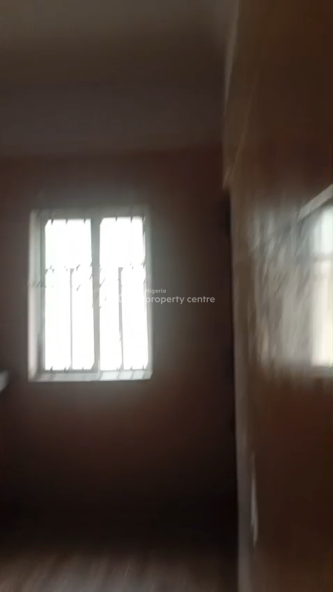 Three Bedroom @ Apple Estate Up, Apple Estate Mainland Lagos, Amuwo Odofin, Lagos, Flat / Apartment for Rent