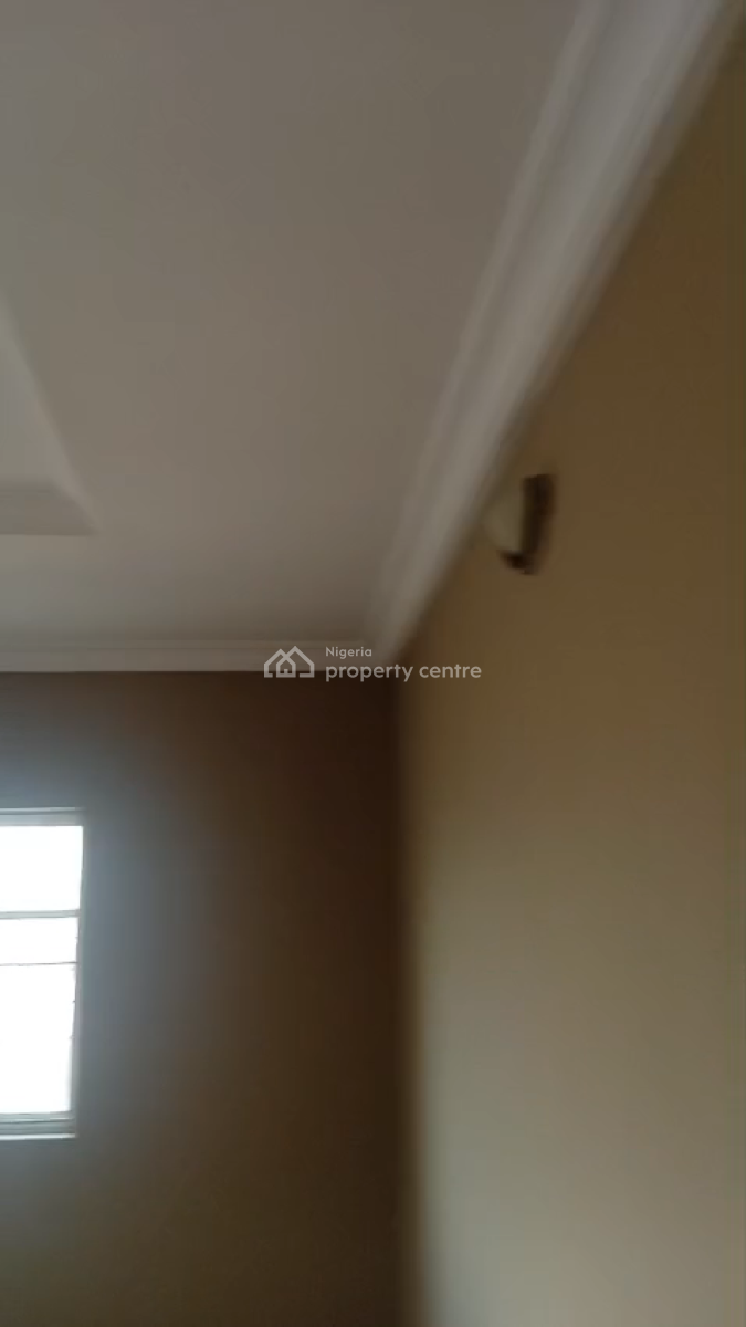 Three Bedroom @ Apple Estate Up, Apple Estate Mainland Lagos, Amuwo Odofin, Lagos, Flat / Apartment for Rent