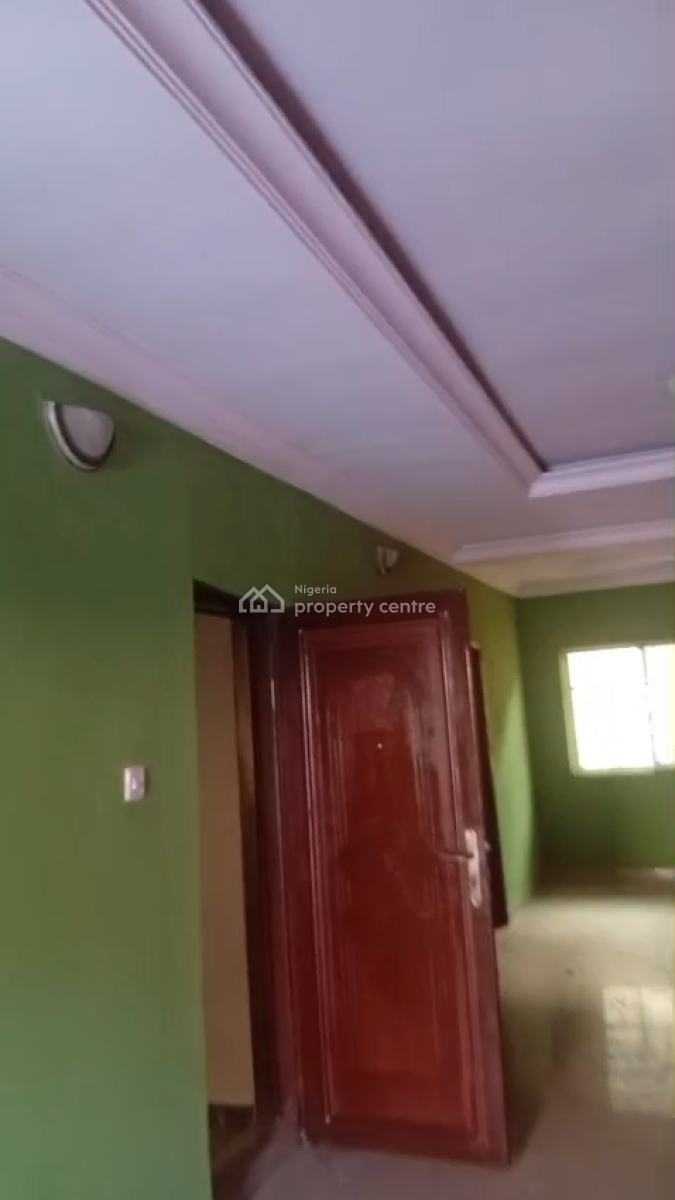 Three Bedroom @ Apple Estate Up, Apple Estate Mainland Lagos, Amuwo Odofin, Lagos, Flat / Apartment for Rent