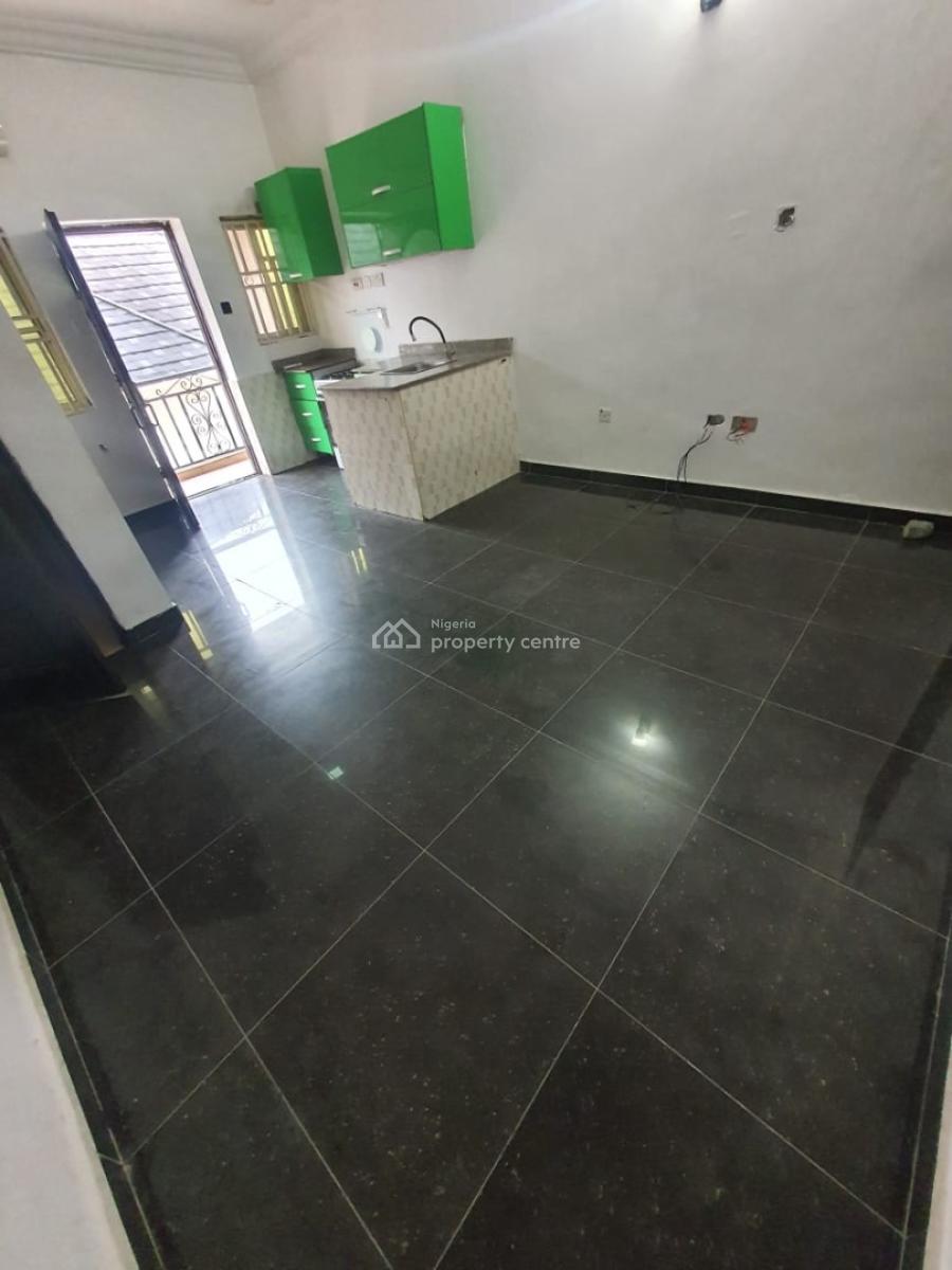 Room and Parlor Mini Flat with Kitchen, Bakare Estate Agungi, Agungi, Lekki, Lagos, Flat / Apartment for Rent