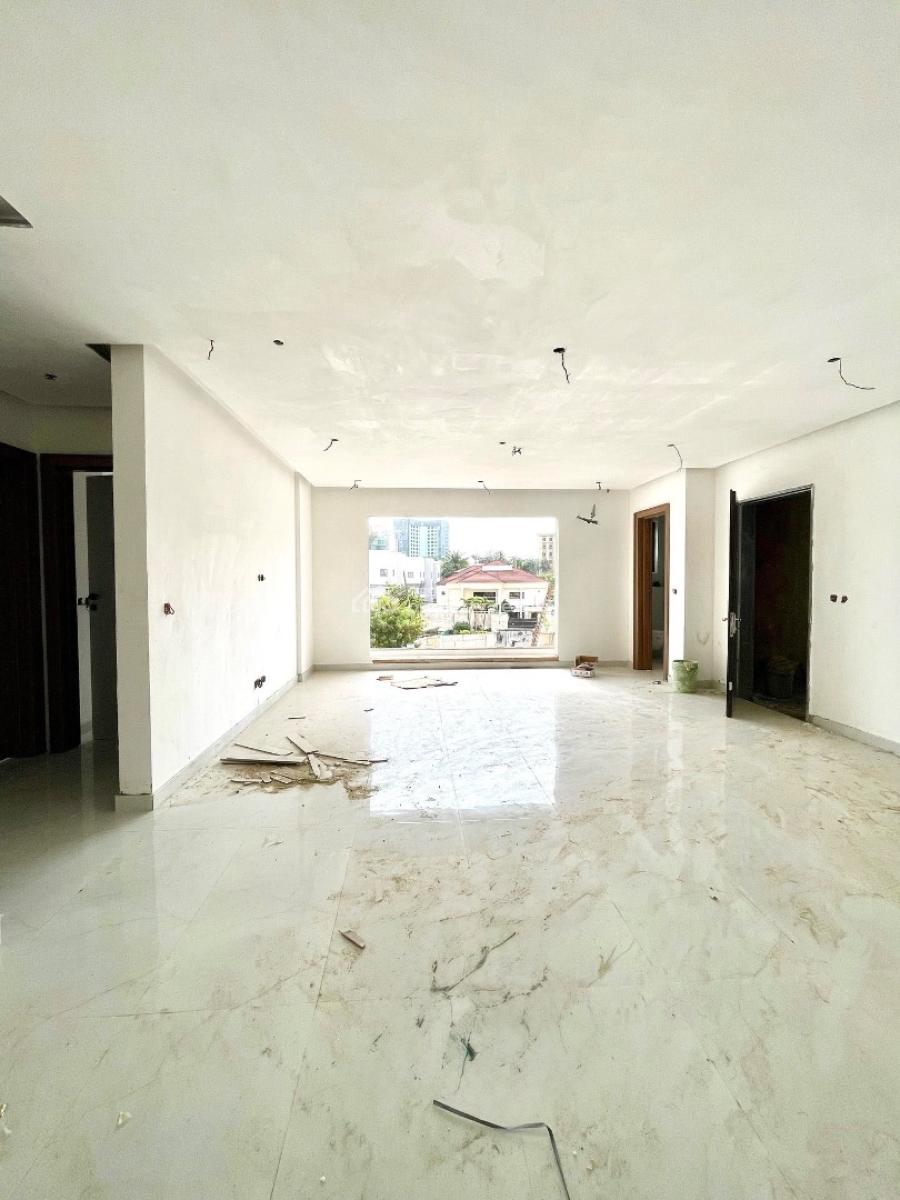 Spacious 3 Bedroom Apartment with Bq & Elevator, Old Ikoyi, Ikoyi, Lagos, Flat / Apartment for Sale
