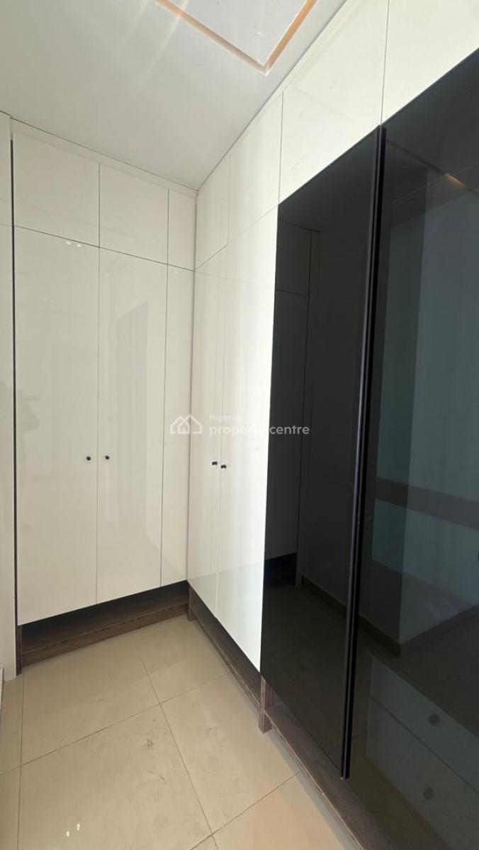 Newly Built 2bedroom Apartment with Pool, Gym and Elevator, Lekki Phase 1, Lekki, Lagos, Flat / Apartment for Sale