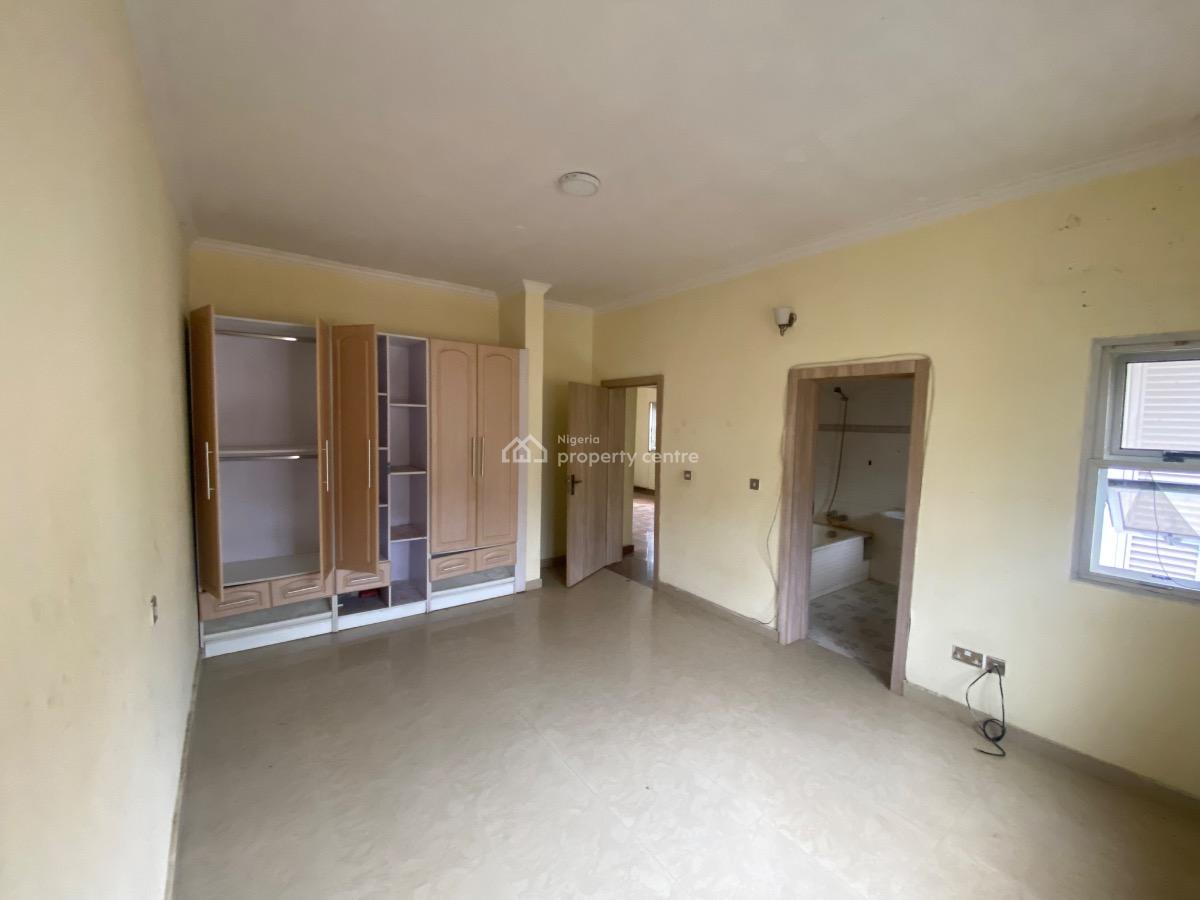 Standard 2 Bedroom Flat, Olukayode Street, Igbo Efon, Lekki, Lagos, Flat / Apartment for Rent