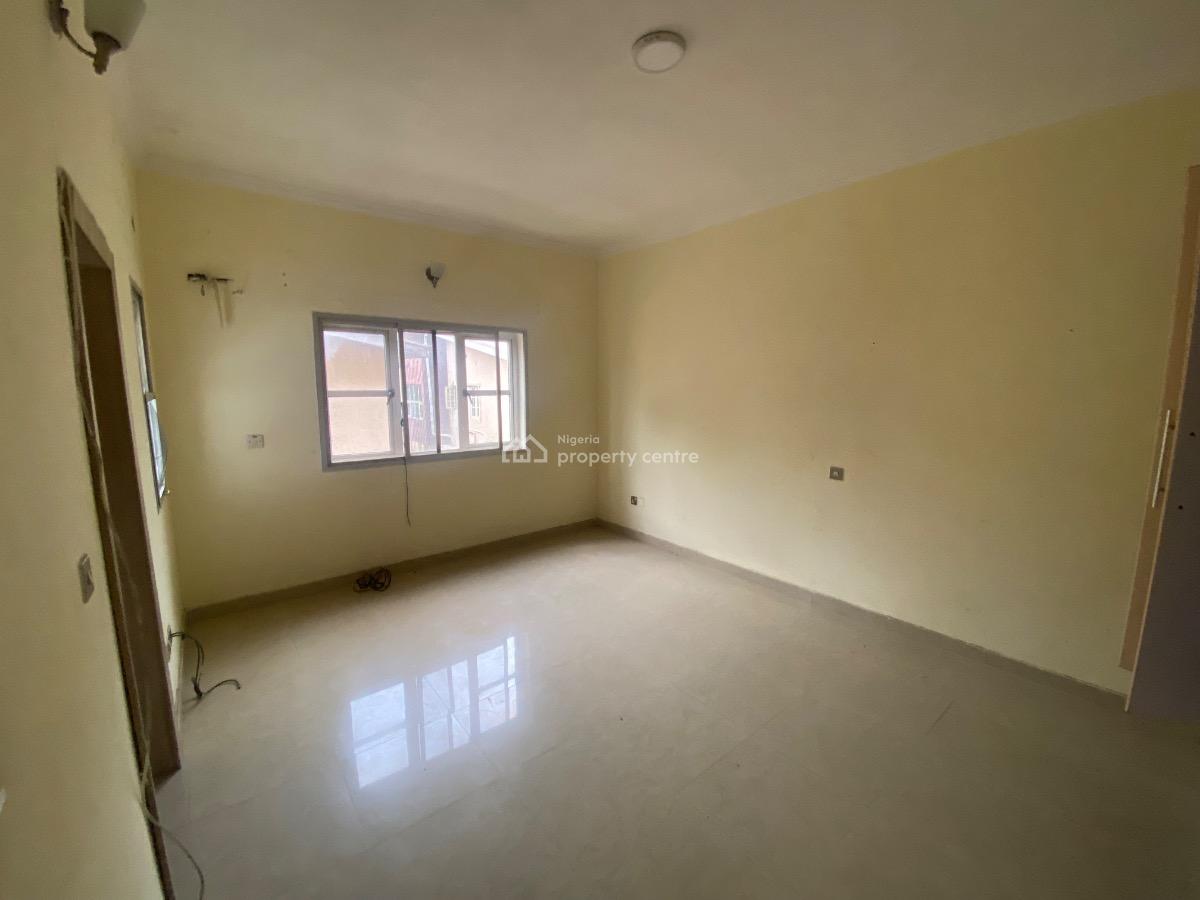 Standard 2 Bedroom Flat, Olukayode Street, Igbo Efon, Lekki, Lagos, Flat / Apartment for Rent