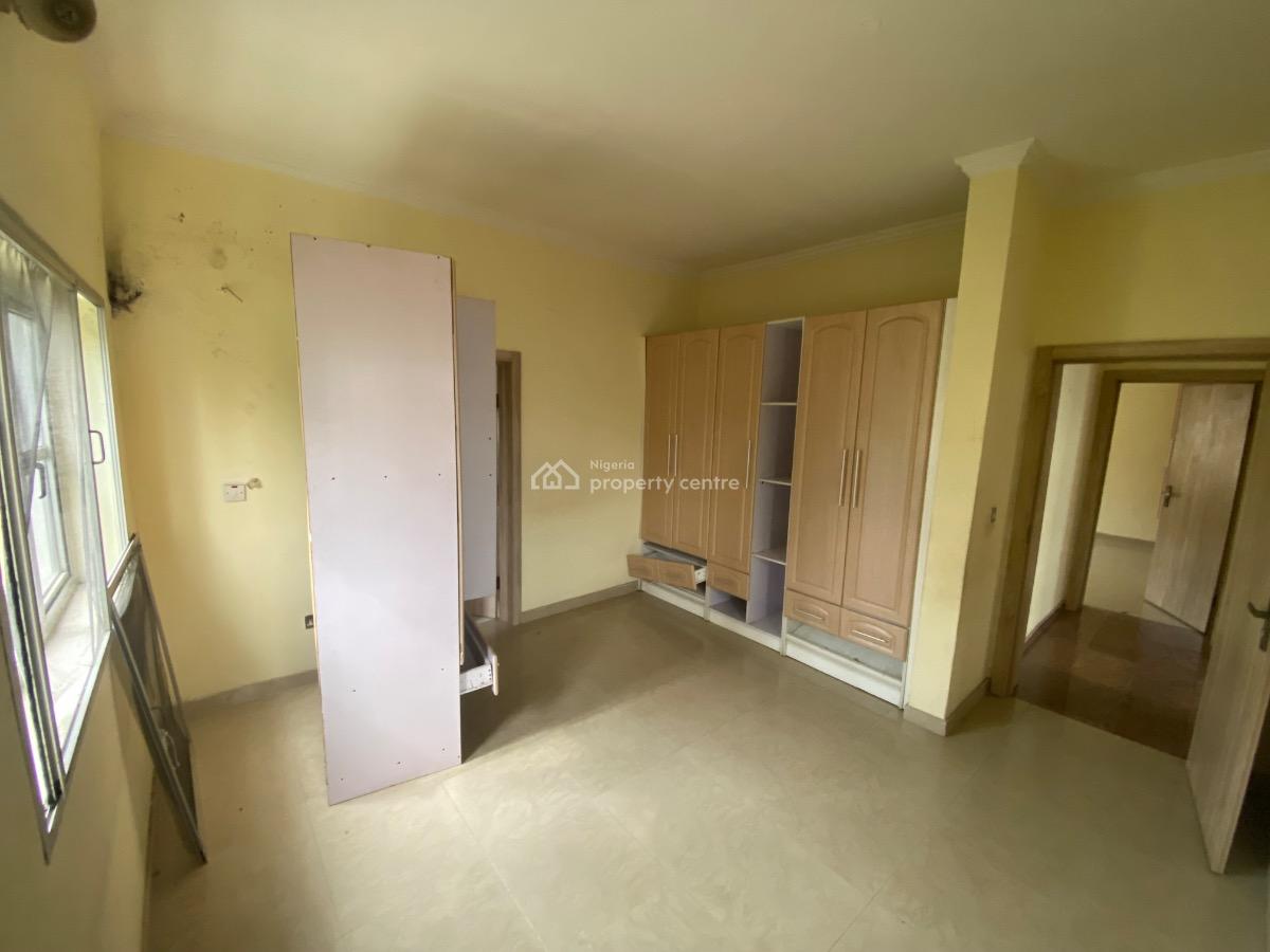 Standard 2 Bedroom Flat, Olukayode Street, Igbo Efon, Lekki, Lagos, Flat / Apartment for Rent