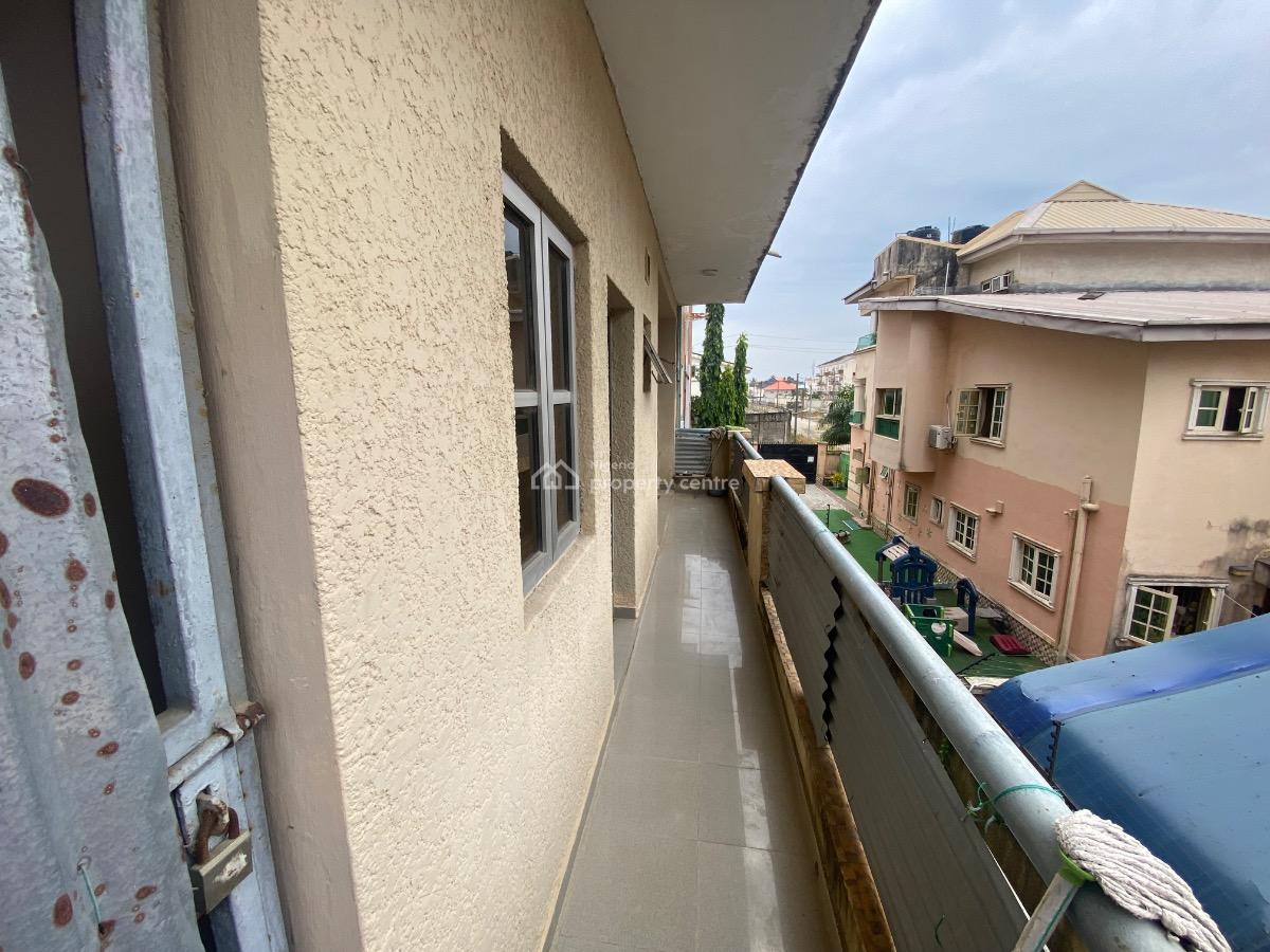 Standard 2 Bedroom Flat, Olukayode Street, Igbo Efon, Lekki, Lagos, Flat / Apartment for Rent