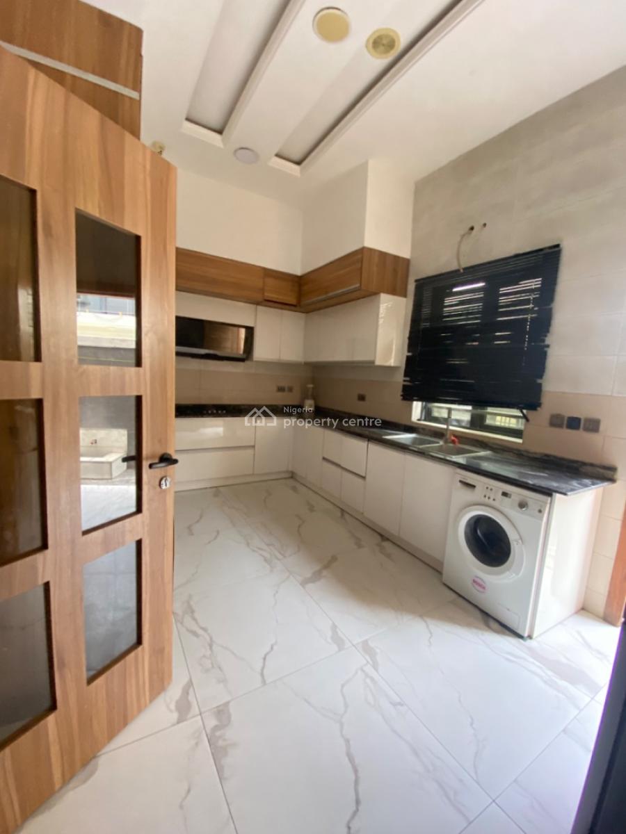 Nicely Built 4 Bedroom Semidetached with Spacious Compound, Ikate, Ikate, Lekki, Lagos, Semi-detached Duplex for Rent