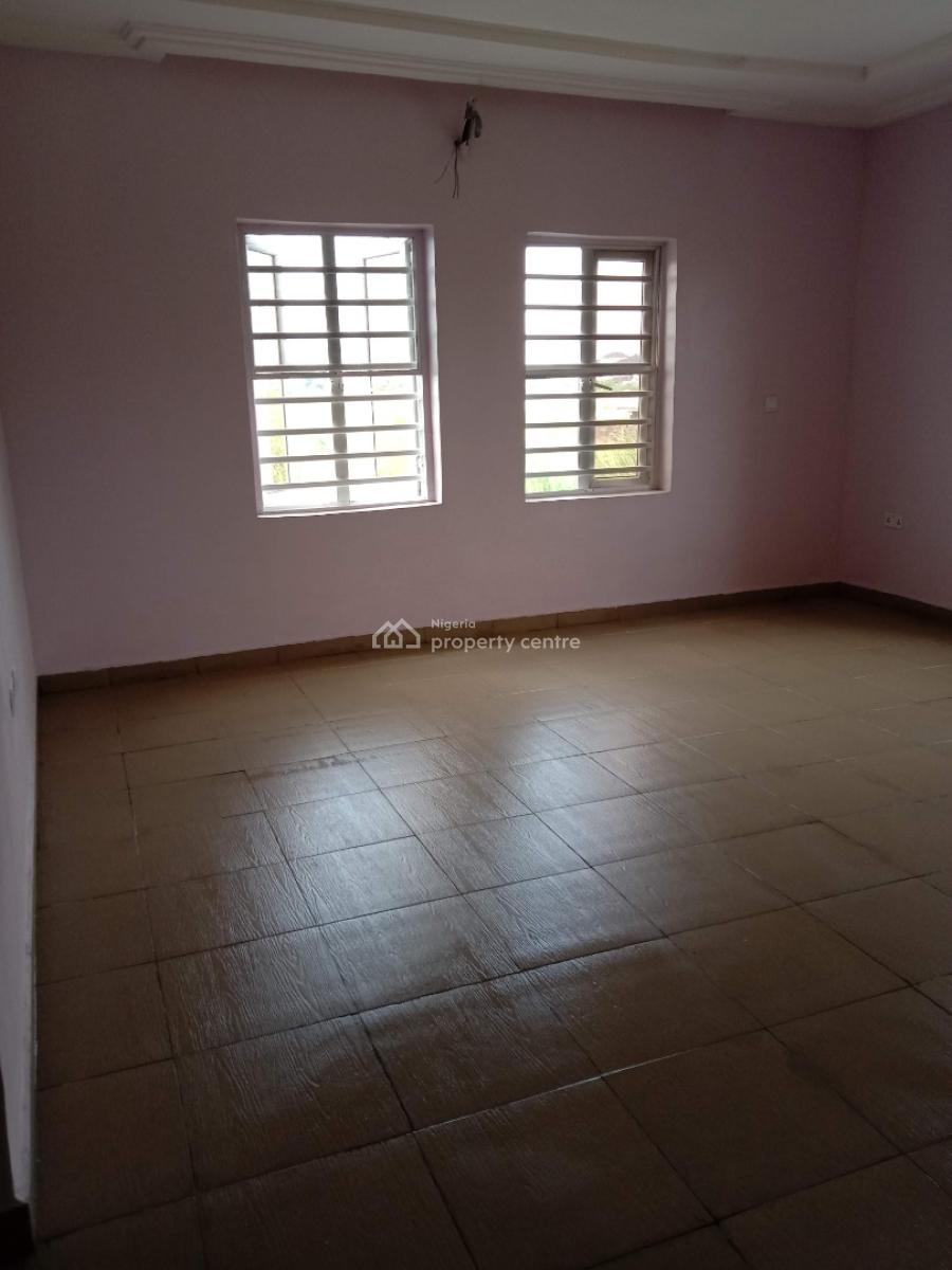 Massive Three Bedroom Flat Two in Compound Upstairs, Chuma Nwosu, Badore, Ajah, Lagos, Flat / Apartment for Rent