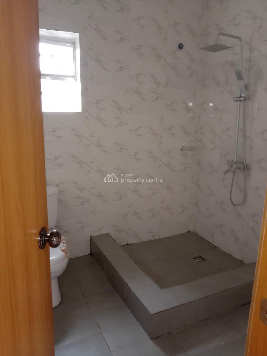 Massive Three Bedroom Flat Two in Compound Upstairs, Chuma Nwosu, Badore, Ajah, Lagos, Flat / Apartment for Rent