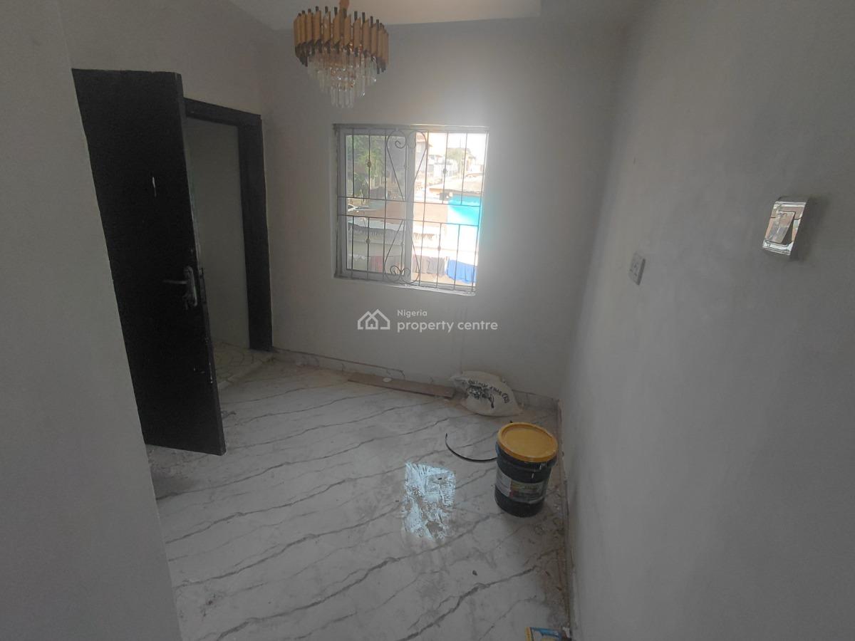 Decent Mini Flat in Alapere, Theo Okunisi, Alapere, Ketu, Lagos, Mini Flat (room and Parlour) for Rent