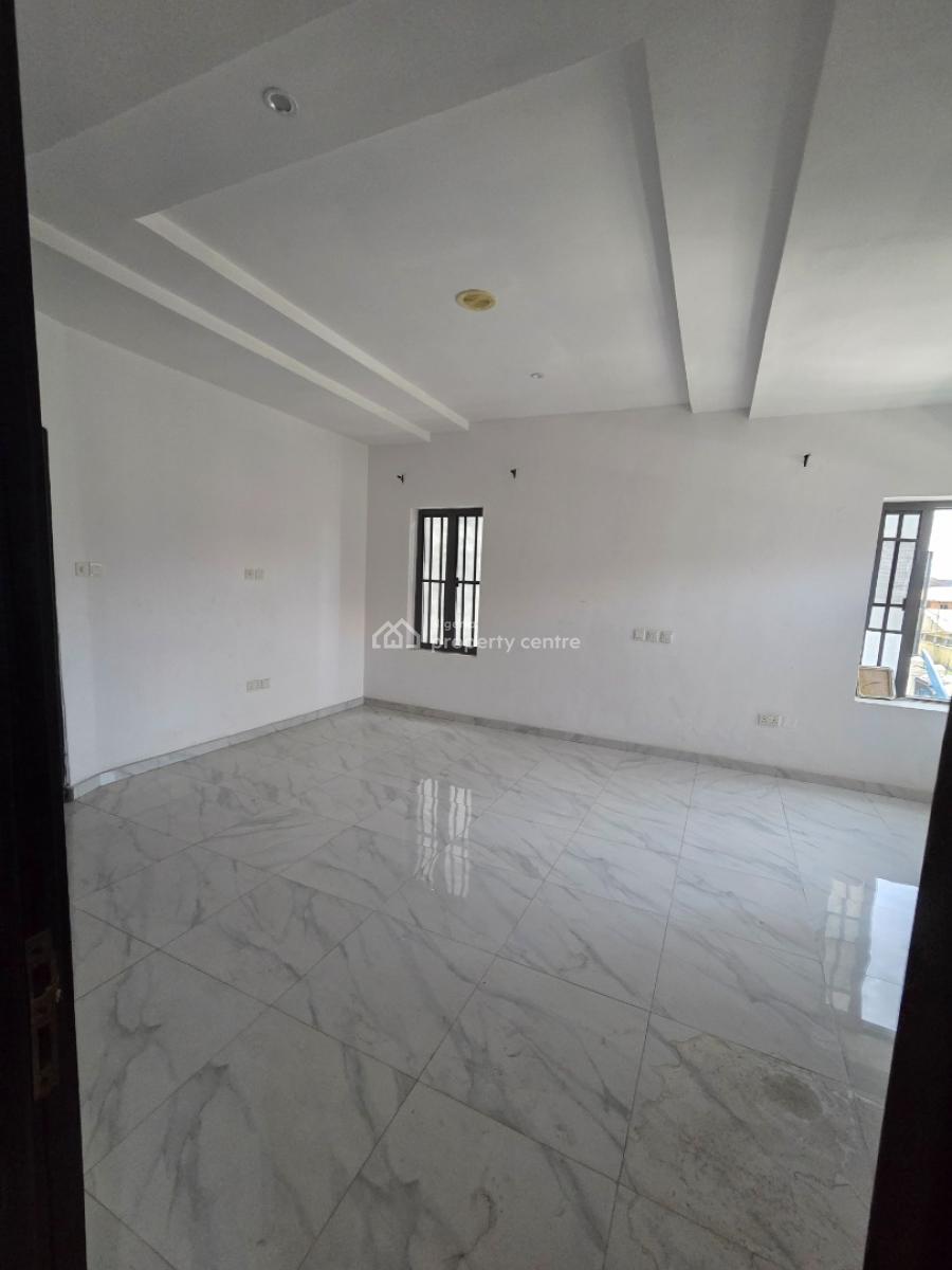 a Lovely  4 Bedroom  Semi-detached  Duplex with a Doom Bq, Osapa, Lekki, Lagos, Semi-detached Duplex for Rent