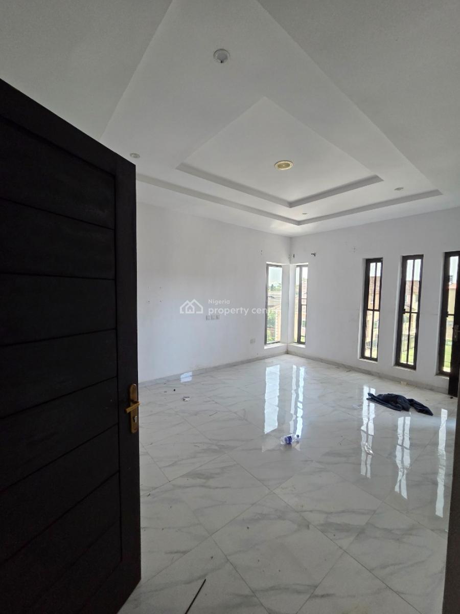 a Lovely  4 Bedroom  Semi-detached  Duplex with a Doom Bq, Osapa, Lekki, Lagos, Semi-detached Duplex for Rent