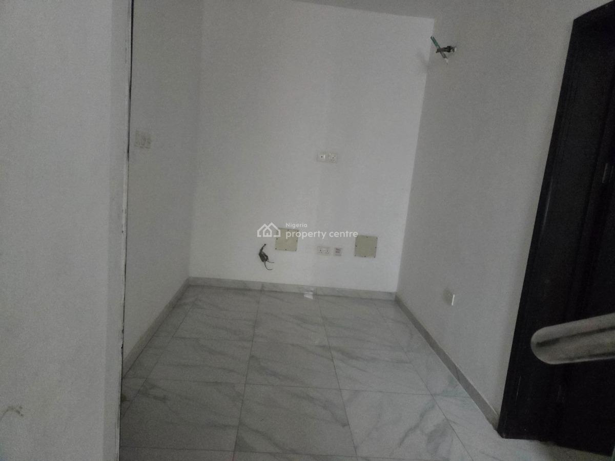 a Lovely  4 Bedroom  Semi-detached  Duplex with a Doom Bq, Osapa, Lekki, Lagos, Semi-detached Duplex for Rent